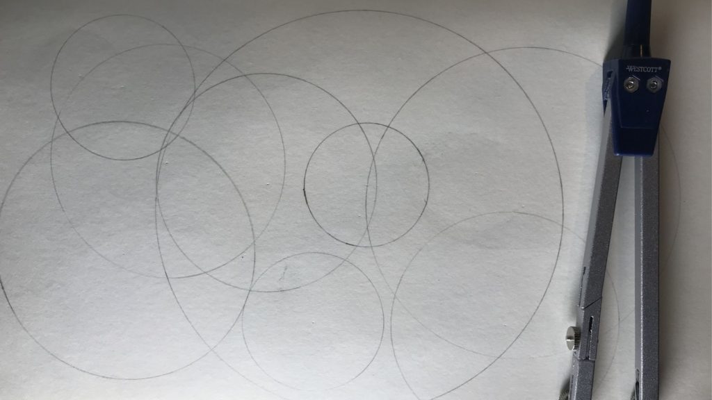 Why are circles so hard to draw without a compass?.jpg
